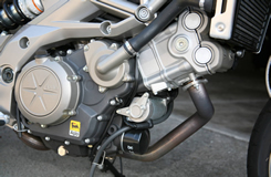 Suzuki SV engine in frame